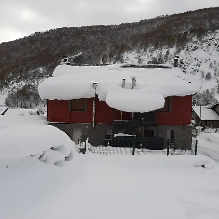 Holiday home Casa Rural Aires De